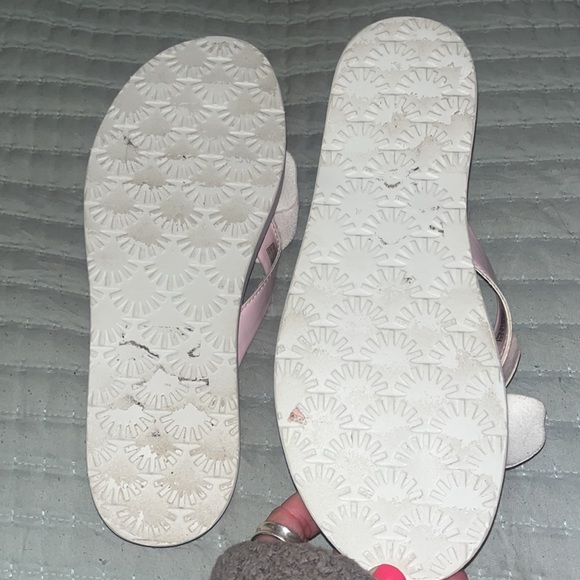 Cute sandals - Picture 3 of 3